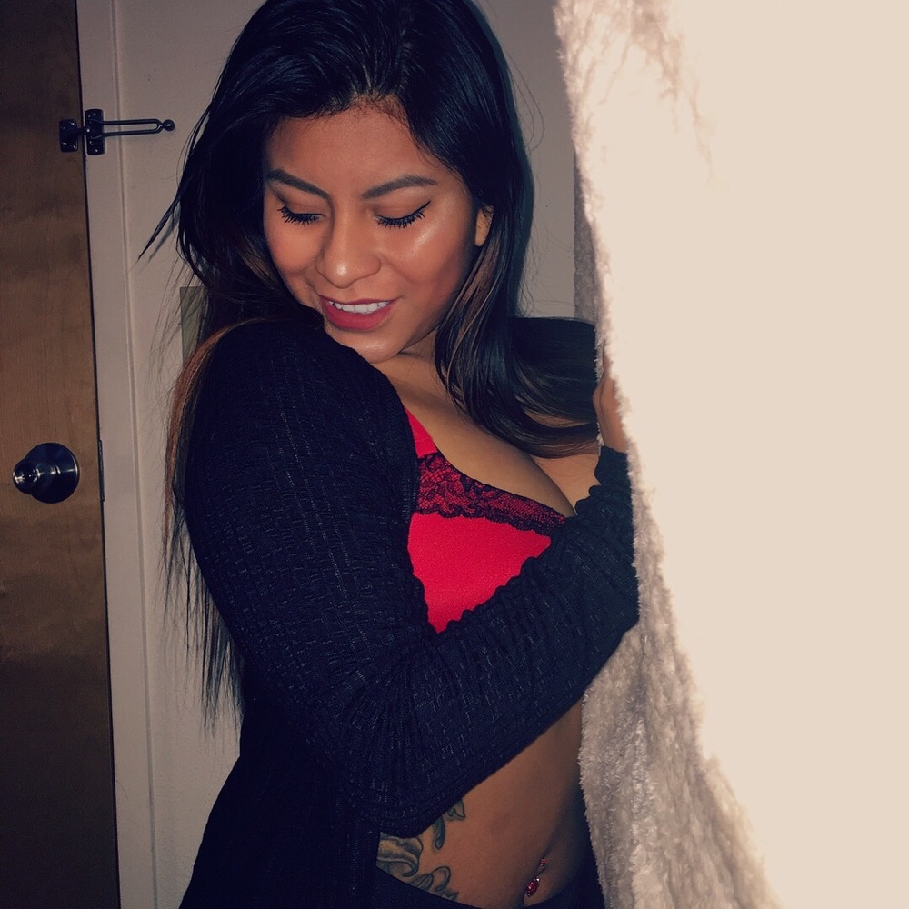 Meet your Posher, Alexandra